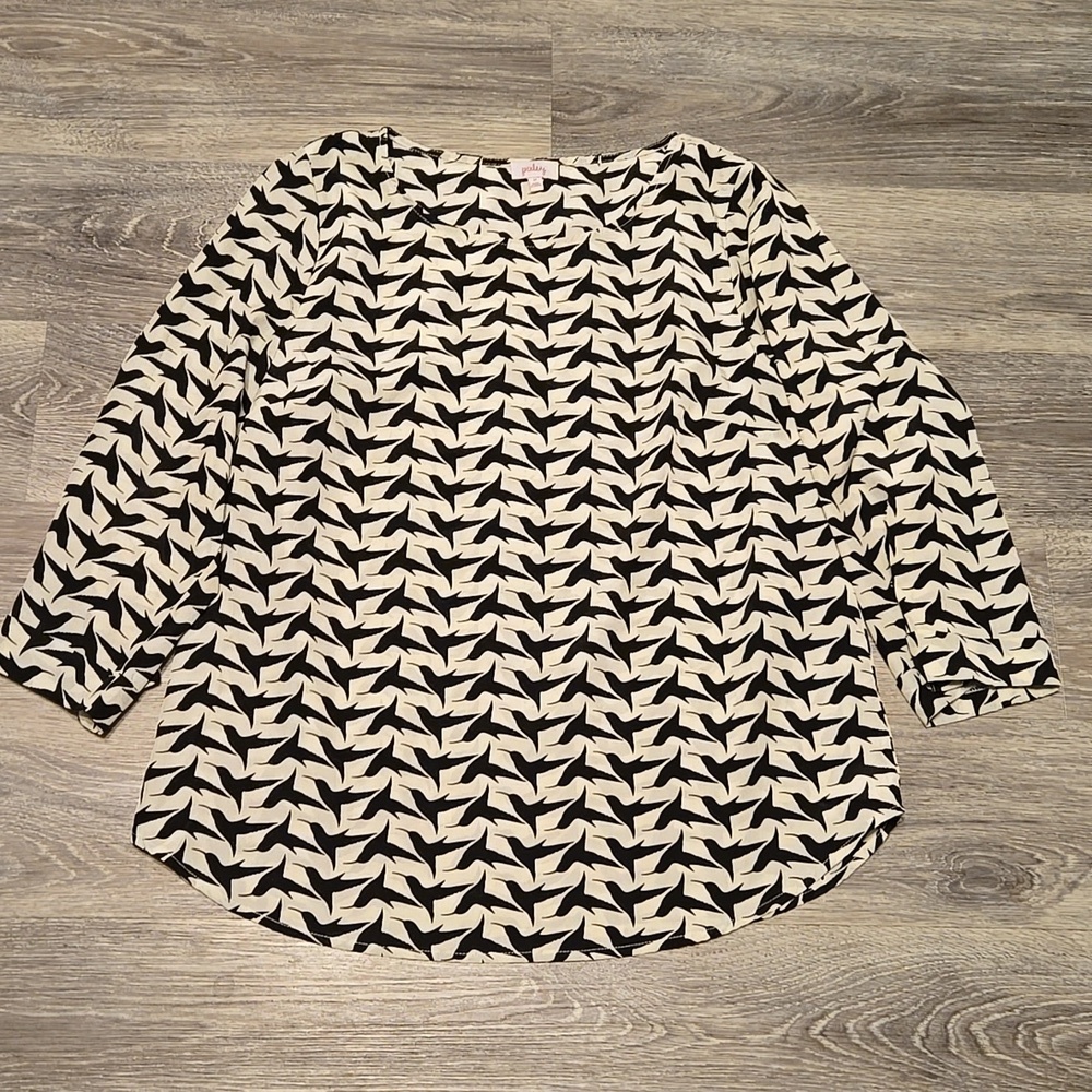 Pixley cream bird print blouse sz medium